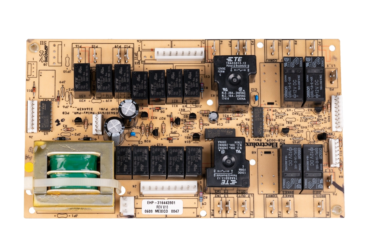 Frigidaire Oven Relay Control Board. Part #316443936