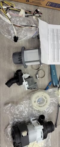 G.E. Dishwasher Drain Pump Assembly. Part #WG04A03669