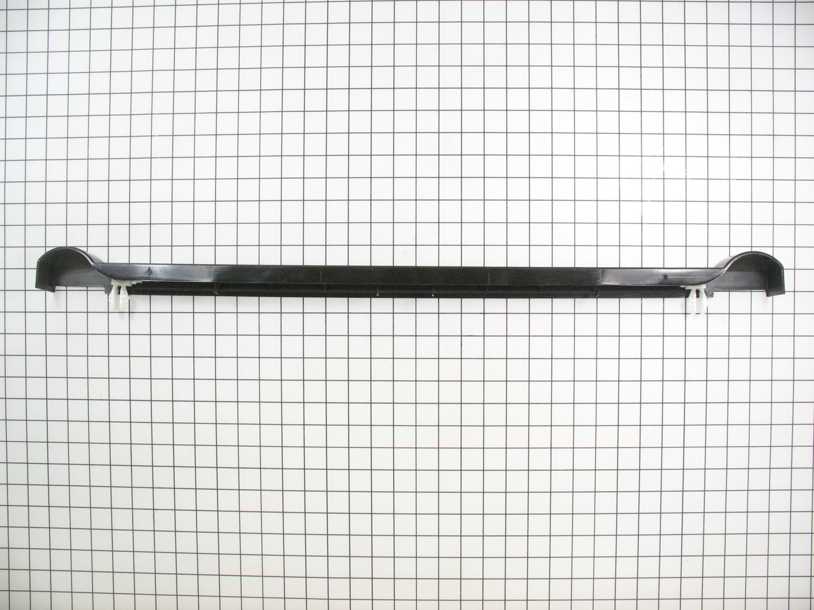 LG Refrigerator Kick Plate Grille Lower Cover. Part #3550JJ0006C-USED