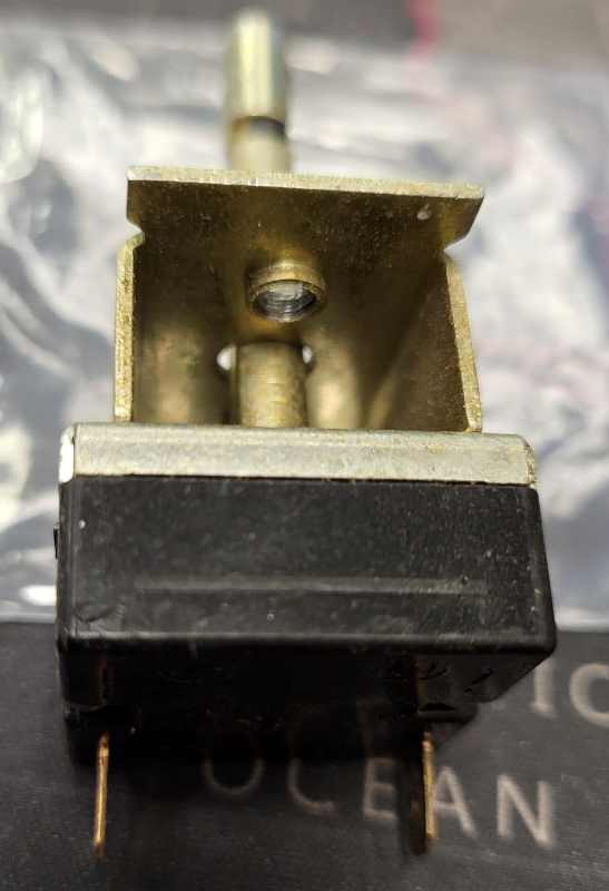 Frigidaire Range Rotary Switch. Part #318163201-USED