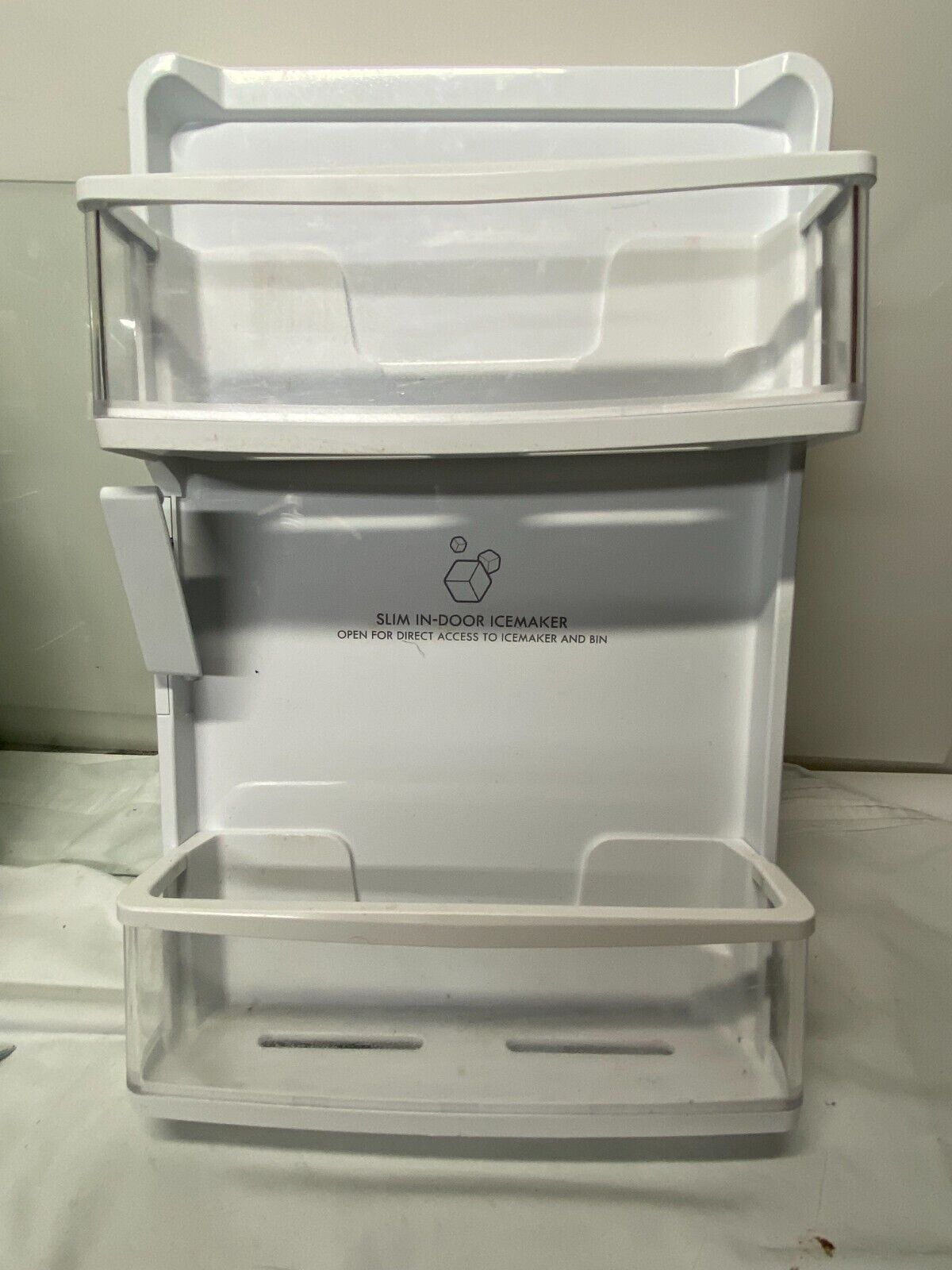 LG Refrigerator Bucket Ice Cover Assembly (Door). Part #ACQ85995303